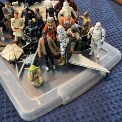 Star Wars 3 inch characters and chips
