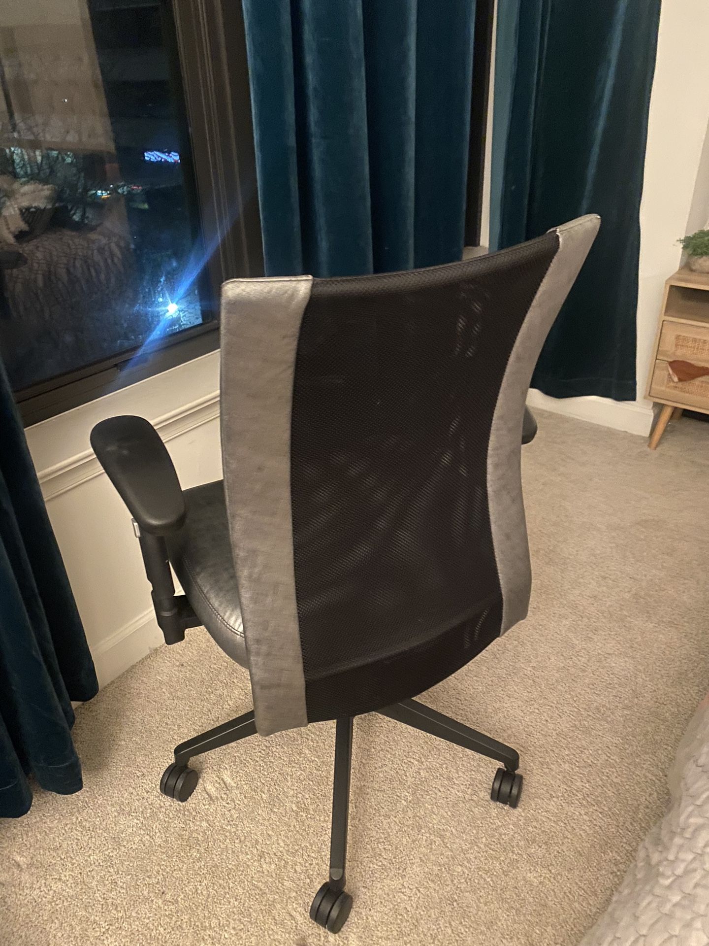 Like New Office Chair