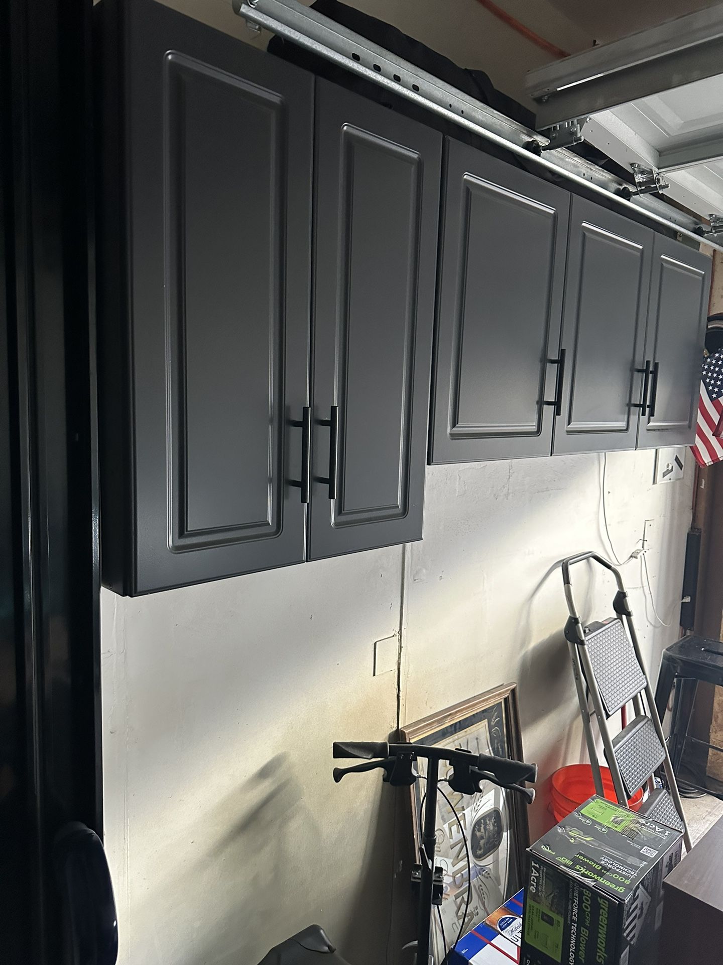 Garage Cabinets And Great Condition