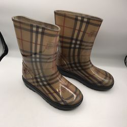 Burberry Children’s Classic Check Rain Boots Size 33-34
