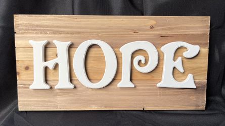 "Hope" Wood Plaque - free standing or hanging (removable letters)