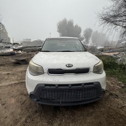 2014 Kia Soul non Running For Parts Only!!