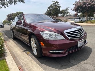2011 Mercedes-Benz S-Class