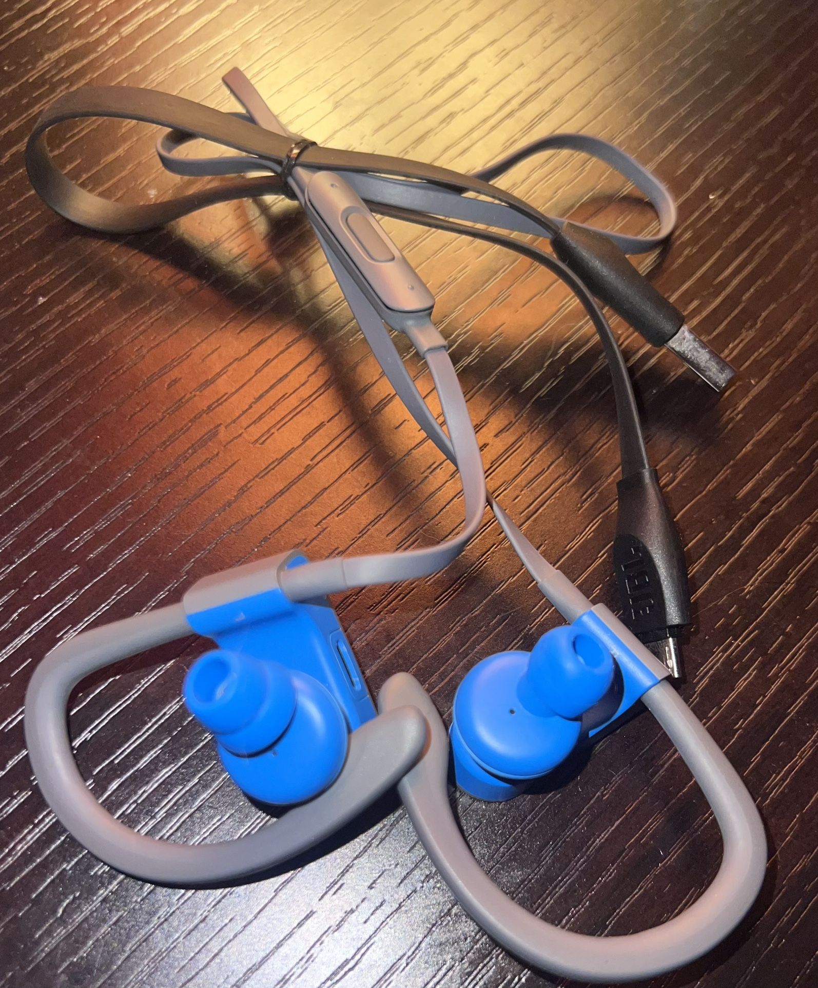 Wireless Powerbeats Headphones 