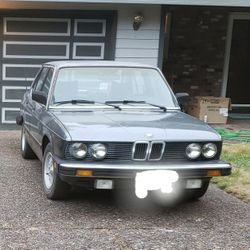 1984 BMW 533i