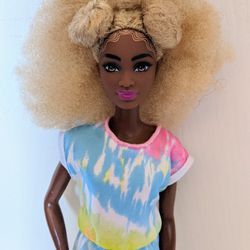 African American Blonde Afro #180 Fashionista Barbie Doll 