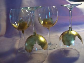 Set of "M" Wine Glasses