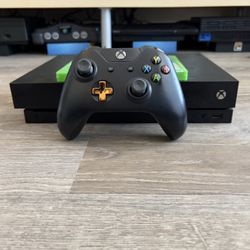 Xbox One X Bundle 