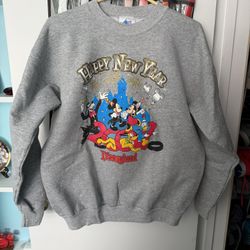 Licensed Disneyland New Years Sweatshirt M