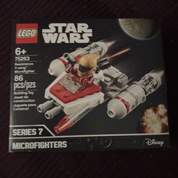 Bundle of different Legos