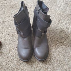 Boots 