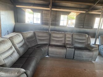 Gray Reclining Sectional Sofa with Console
