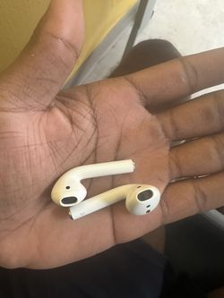 Apple AirPods