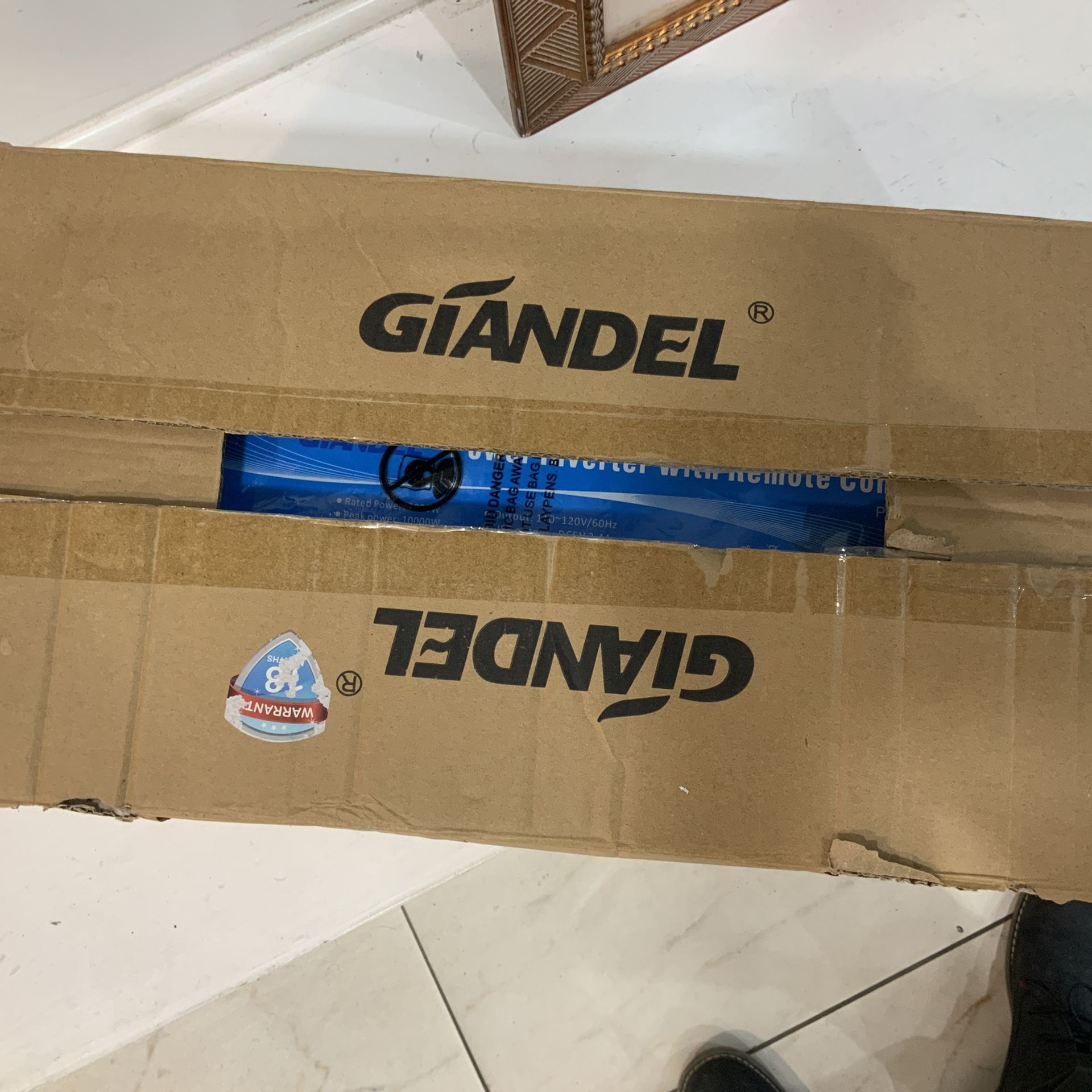 Giandel 5000 Watt Inverter Model PM-5000QBR.  Open Box Never Used  Retails $399.00