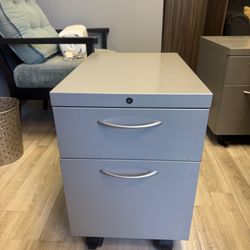 File Cabinet Rolling 