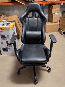 Office or gaming chairs, all packed, new
