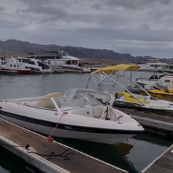 Boat Runs Good Comes With Slip At Boat Harbor!