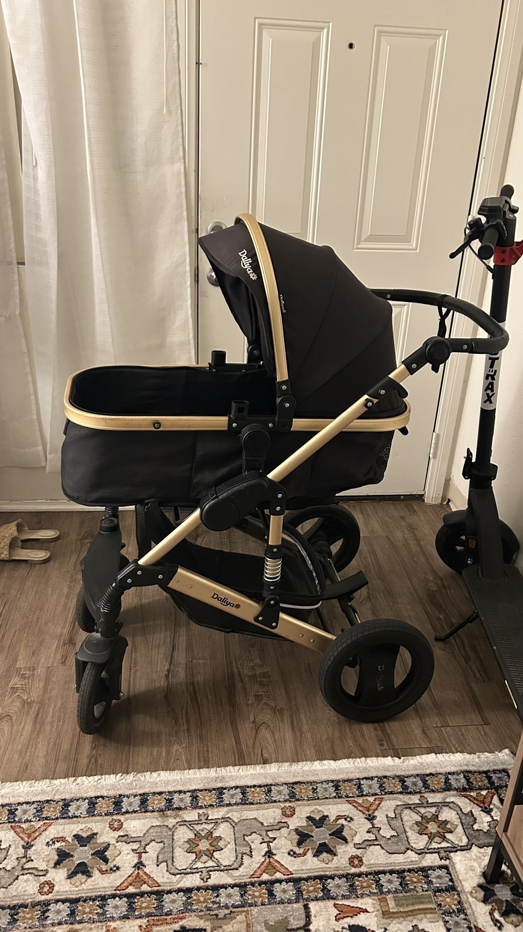 DALIYA Stroller