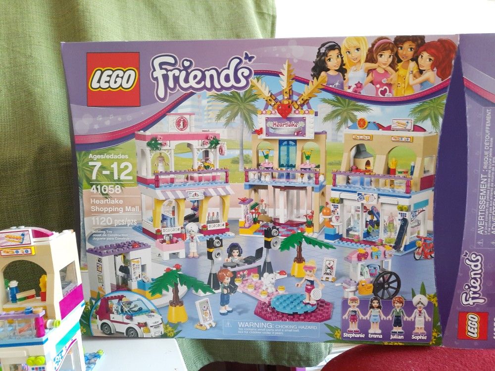 Lego Friends, Heartlake Shopping Mall 41058