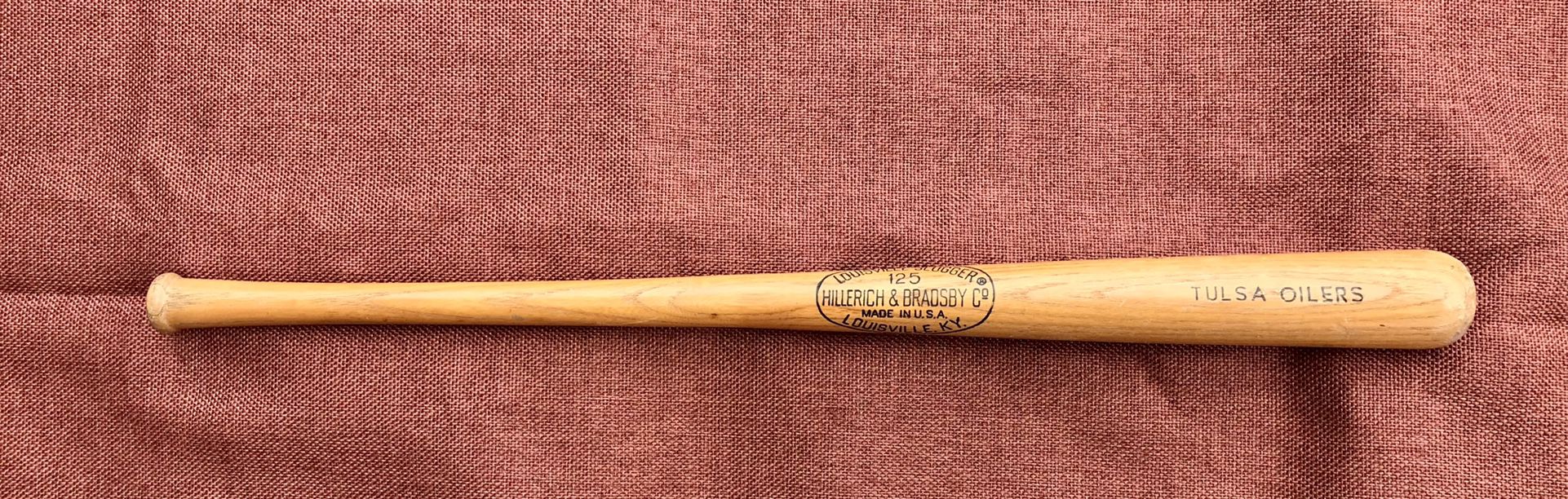 Vintage Louisville Slugger 125 Mini Baseball Bat With Red 