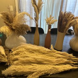 Boho Vases With Pampas