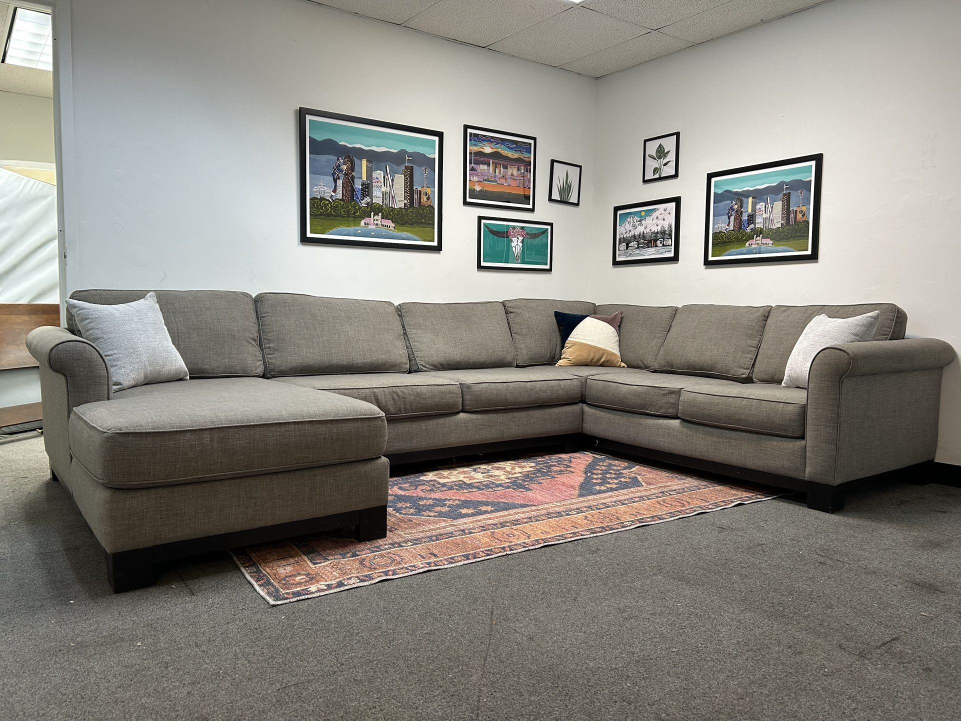 3-Pc Contemporary Gray Jonathan Louis Mammoth Sectional DELIVERY AVAILABLE