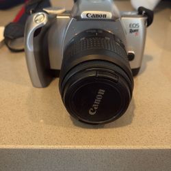 Canon EOS Rebel XT with Zoom Lens