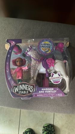 Winners stable toy