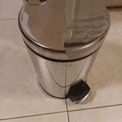 Waste Basket Simple Human