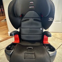 Britax Frontier ClickTight Harness-2-Booster – Excellent – $50 (Read details)