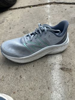 New Balance 8.5 Women’s