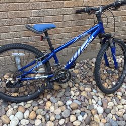Trek Bike - For Kids Age 7 - 10
