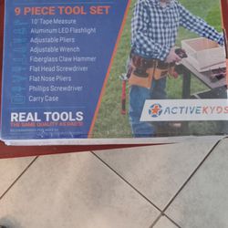Activekyds 9 Piece Tool Set New In Box