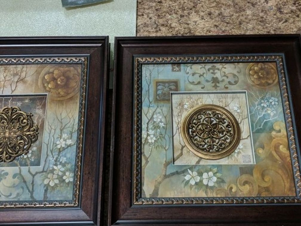 2 Framed Pictures
