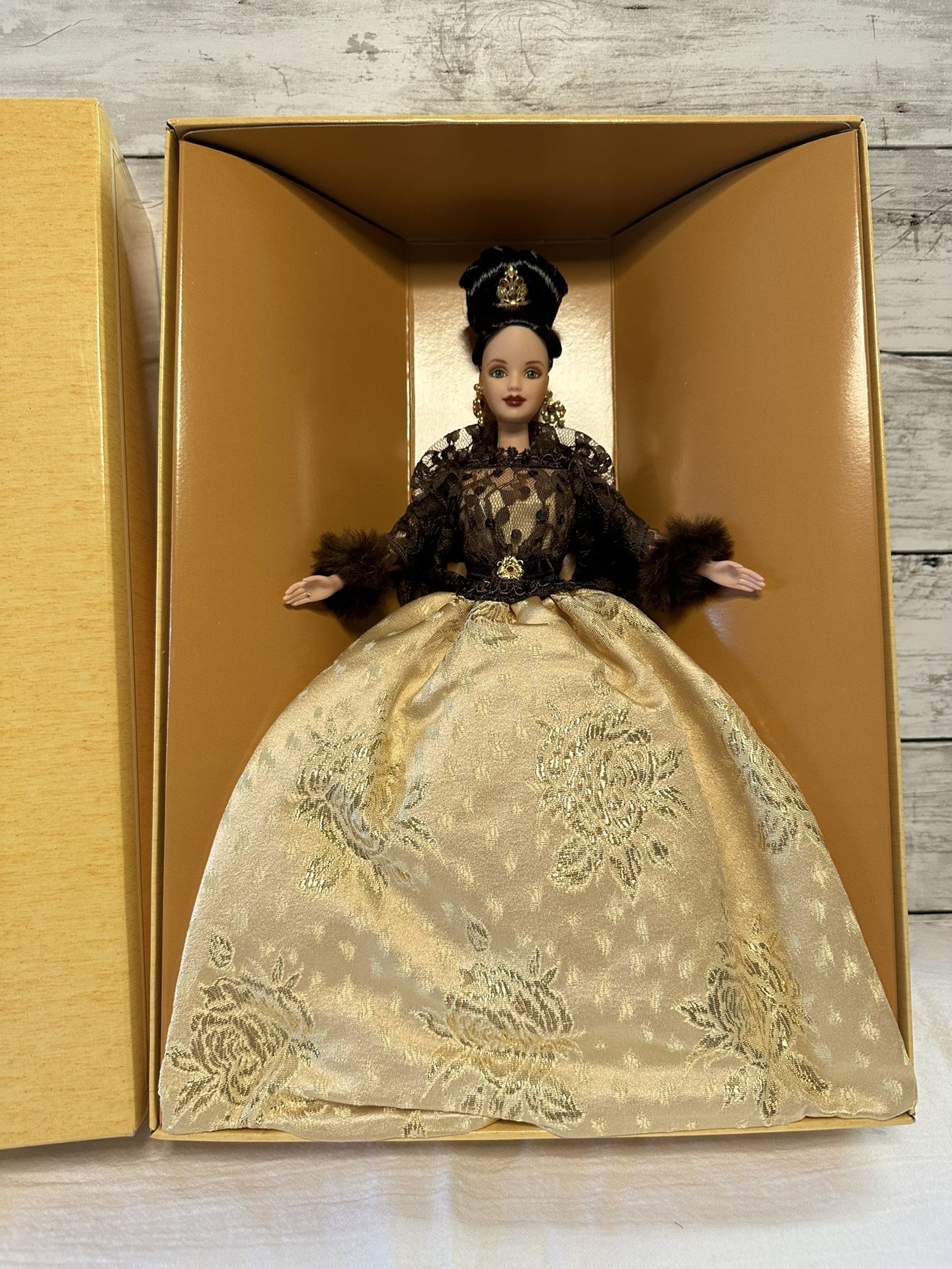 Oscar de la Renta Limited Edition Barbie (1998) – Complete in Box