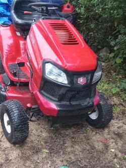 Craftsman 2500 Riding Lawn Mower
