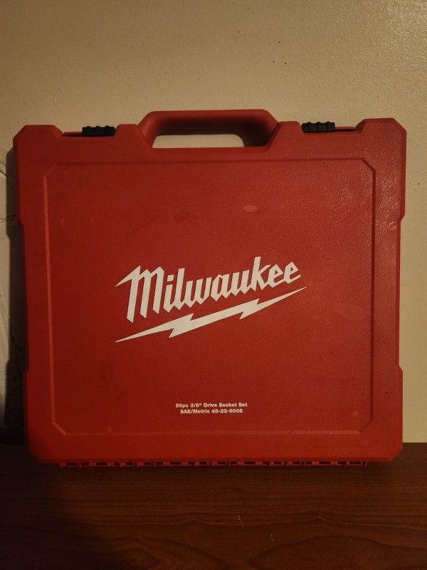 Milwaukee 56pc ⅜ Drive Socket Set