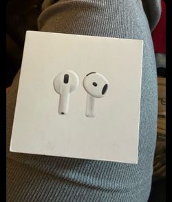 Apple airpods 4th Sealed