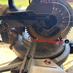 Ridgid 10 Inch Miter Comb Saw 