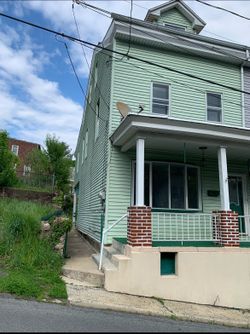 4 bed 2 bath