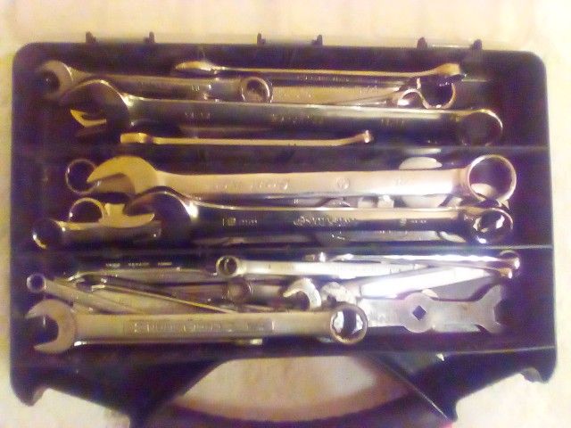 Miscellaneous Wrenches 