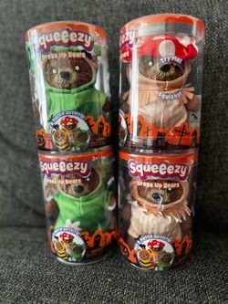 Squeezy  Dress Up Bears