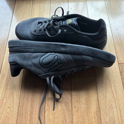 Adidas Five Ten Shoes-Like New-Size 11 1/2