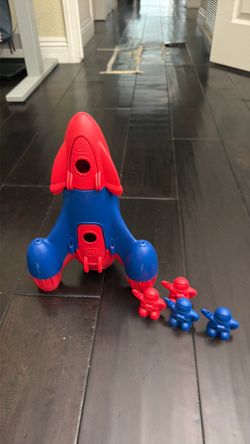 Green toy