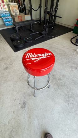 Milwaukee Bar stool