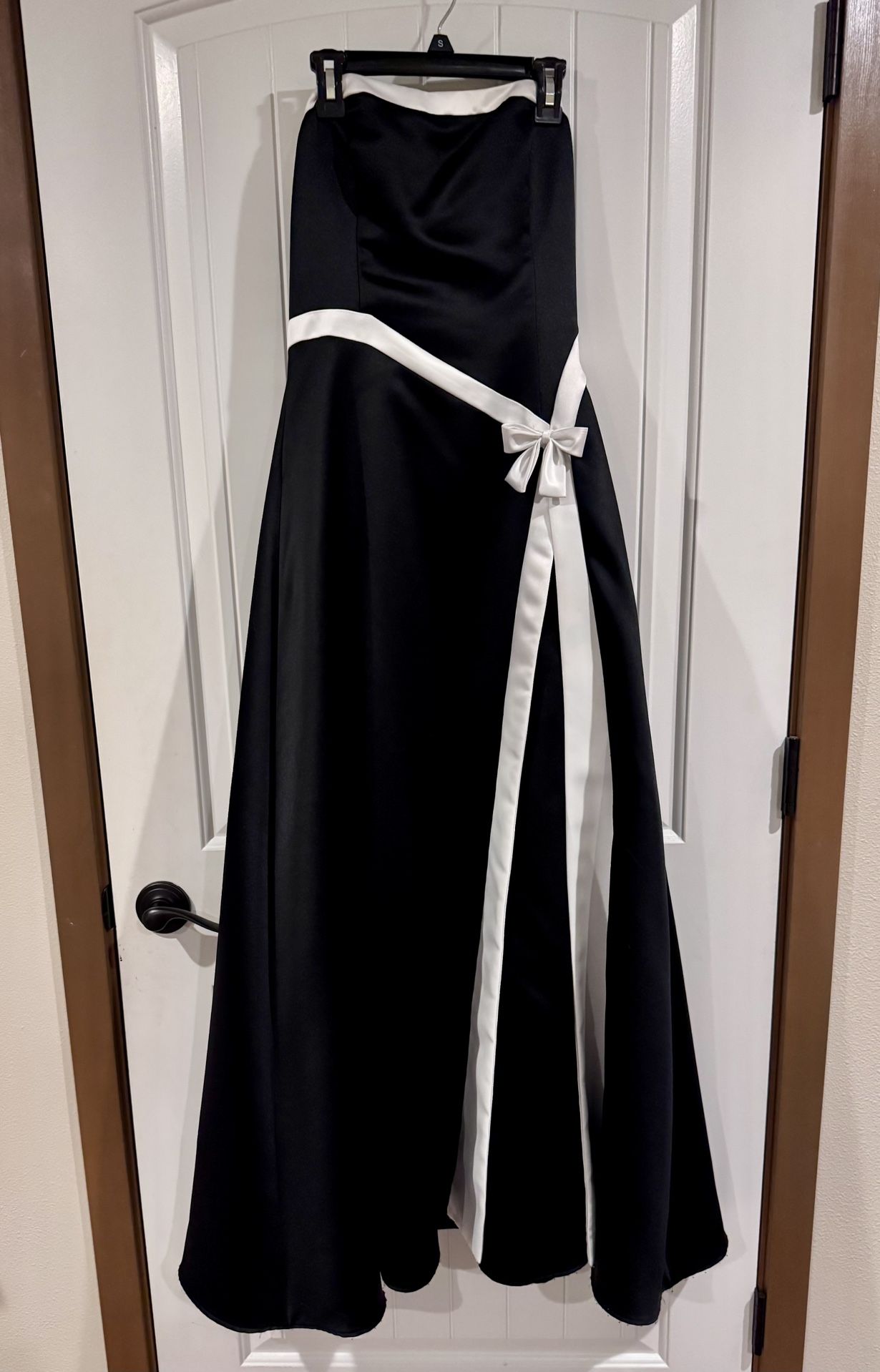 Jessica Mcclintock Formal Dress Size 5/6