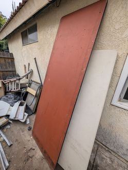 Free 10ft portable table