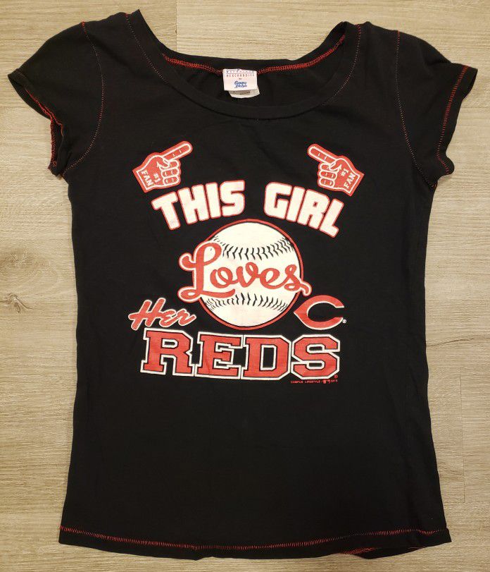 Cincinnati Reds Official MLB Women's Med Shirt 