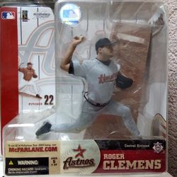 ASTROS  Vintage ROGER CLEMENS  #22 NBA https://offerup.com/redirect/?o=TWMuRkFSTEFORS5DT00=