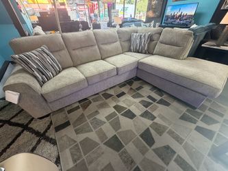 Benchcraft Gray Fabric Sectional Sofa with Chaise